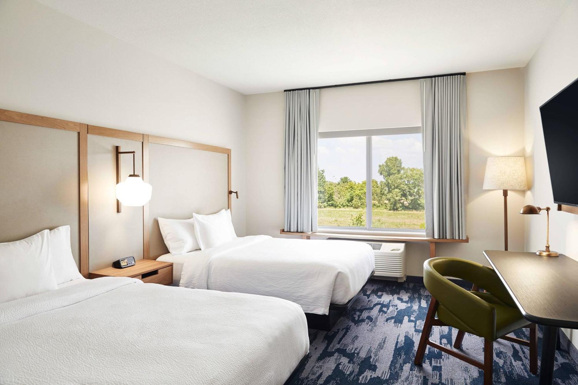 Fairfield Inn & Suites By Marriott Kansas City Belton Exterior photo