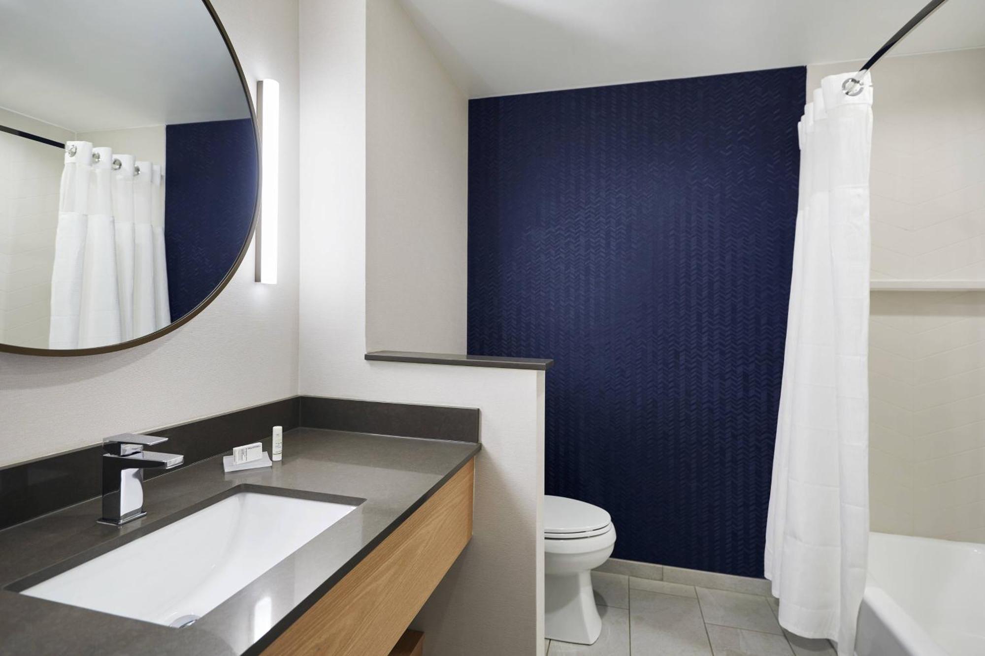 Fairfield Inn & Suites By Marriott Kansas City Belton Exterior photo